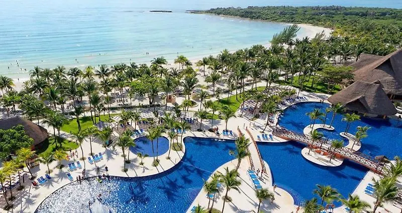 Hotel Barcelo Maya Grand Resort