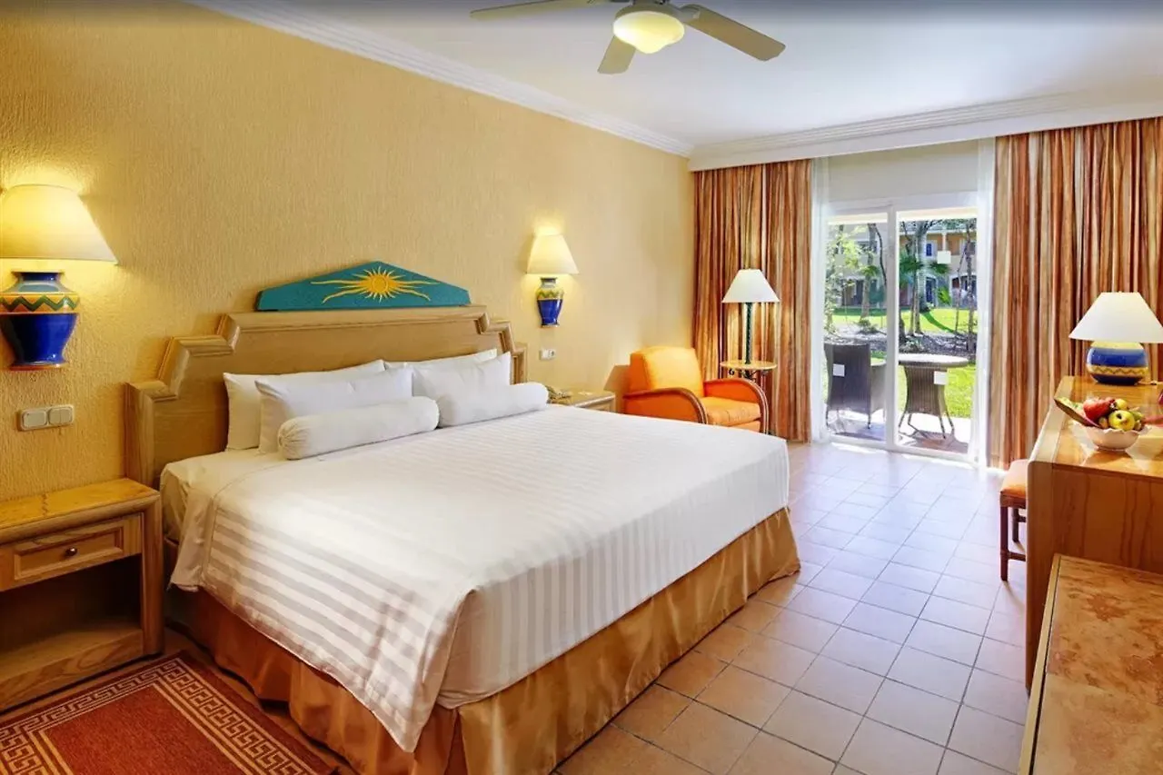 Hotel Barcelo Maya Grand Resort